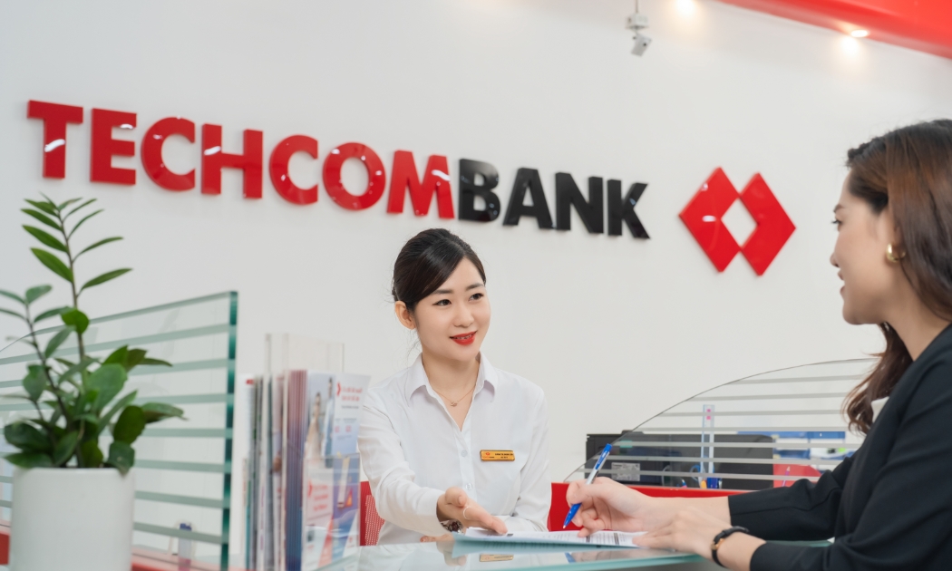 Trong bối cảnh khó khăn chung, Techcombank luôn ứng biến linh hoạt với thị trường và tận dụng các lợi thế kinh doanh để tăng trưởng.