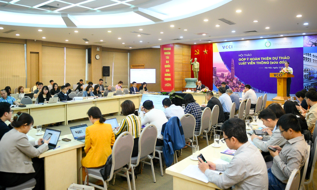 Hội thảo lấy ý kiến của các doanh nghiệp trong và ngoài nước về Dự thảo Luật Viễn thông (sửa đổi) sáng 23/3/2023.