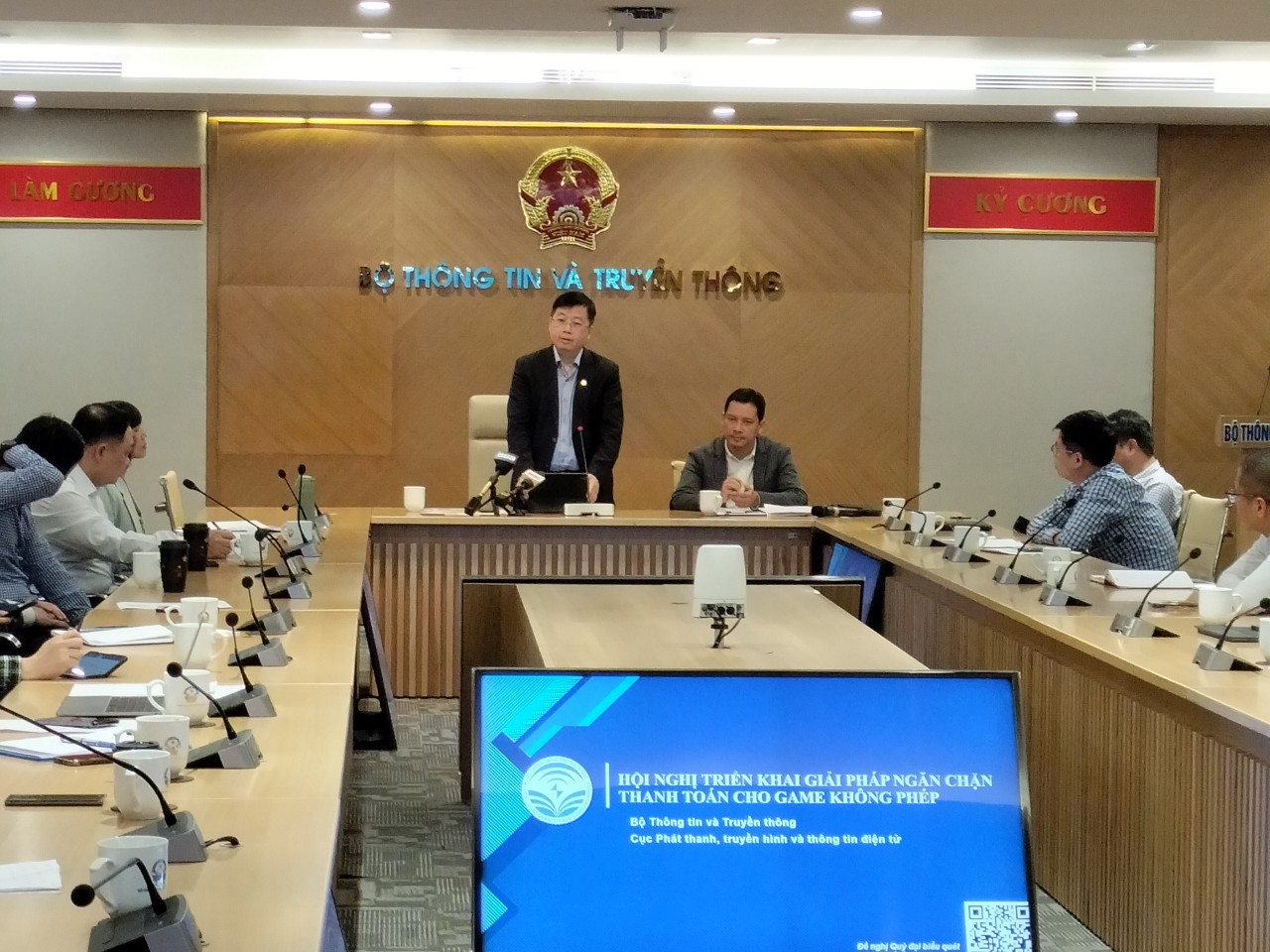 Thứ trưởng Bộ Thông tin và Truyền thông Nguyễn Thanh Lâm phát biểu chỉ đạo tại Hội thảo.