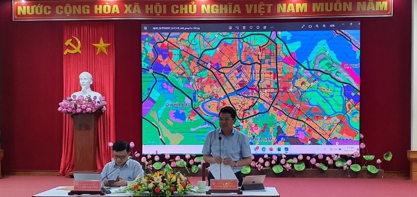 Ông Hoàng Hải Minh, Phó Chủ tịch UBND tỉnh Thừa Thiên – Huế: 