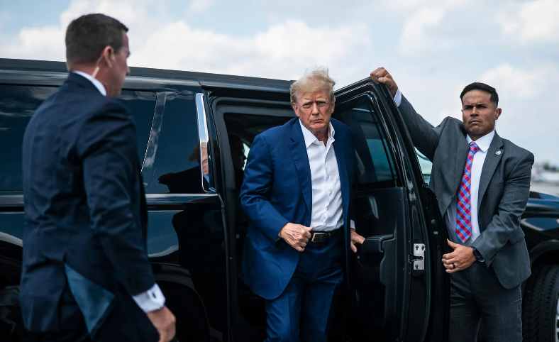 Vừa qua, những hình ảnh giả mạo do Generative AI tạo ra về vụ bắt giữ cựu Tổng thống Mỹ Donald Trump đã lan truyền trên mạng xã hội