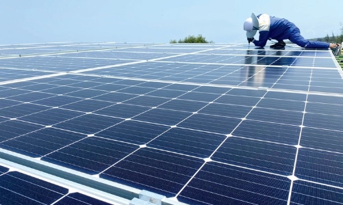 Cơ chế giá điện mới sẽ khiến doanh nghiệp năng lượng tái tạo âm dòng tiền kinh doanh?