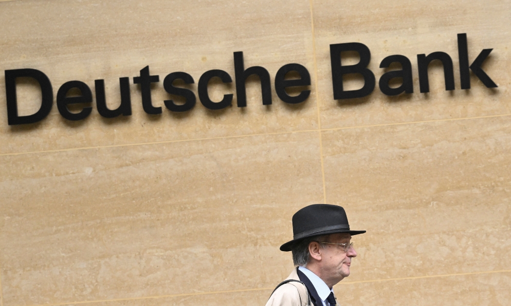 Deutsche Bank đã có 10 quý lãi liên tiếp và sở hữu nguồn vốn cũng như khả năng thanh toán mạnh - Ảnh: Reuters