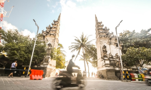 Bản sắc văn hóa điểm đến: “Giúp” hay “hại” du lịch?