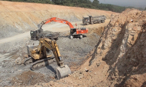 Quảng Trị gỡ khó trong giải phóng mặt bằng các “siêu dự án” 