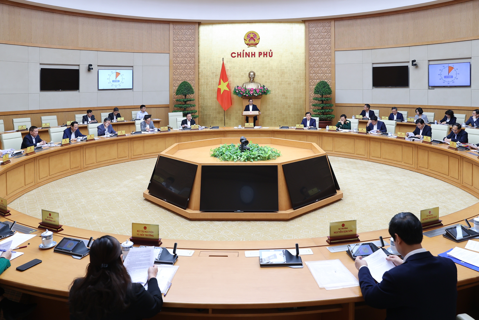 Toàn cảnh phiên họp - Ảnh: VGP