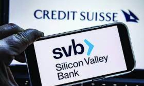 Sự sụp đổ của ngân hàng và những vần điệu lịch sử