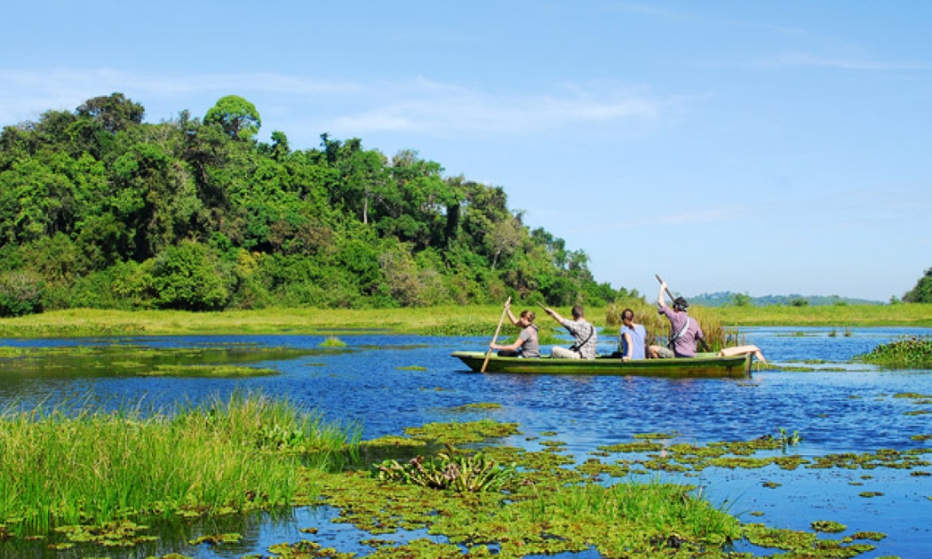 Du lịch sinh thái tại Vườn quốc gia Cát Tiên (nằm trên địa bàn 3 tỉnh Đồng Nai, Bình Phước, Lâm Đồng).
