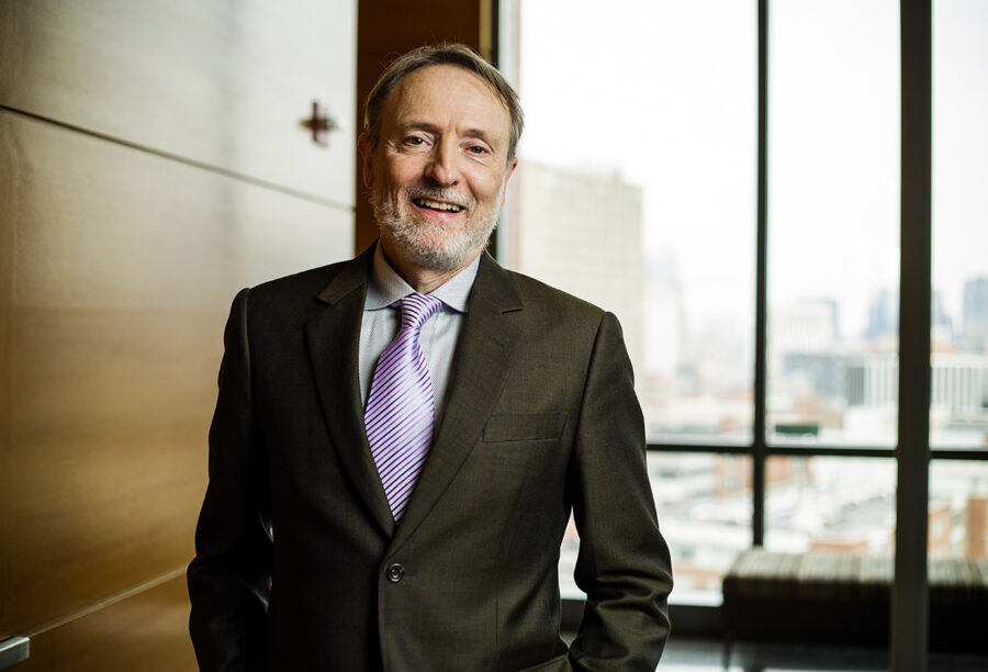 Gi&aacute;o sư về Quản l&yacute; v&agrave; gi&aacute;m đốc Trung t&acirc;m Nguồn nh&acirc;n lực tại Trường Wharton &nbsp;