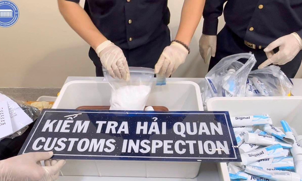 Nhiều vụ tiếp viên, phi công Việt Nam bị bắt giữ vì tiếp tay buôn lậu, buôn ma tuý thời gian qua.