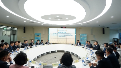 Vietnam Airlines to work with Ministry of Foreign Affairs to conduct missions abroad