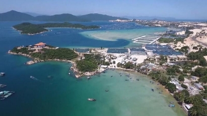 Van Phong EZ to be developed into maritime economic hub