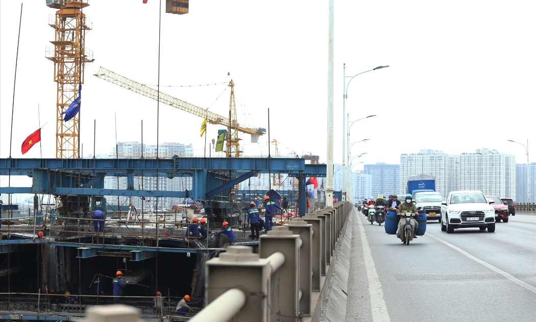 Dự án Cầu Vĩnh Tuy giai đoạn 2 đến nay đã hoàn thành 43% khối lượng công việc.