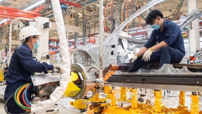 Industrial production index down in Q1