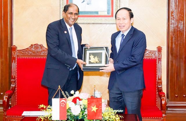 Hai Phong looks to welcome more Singaporean investors