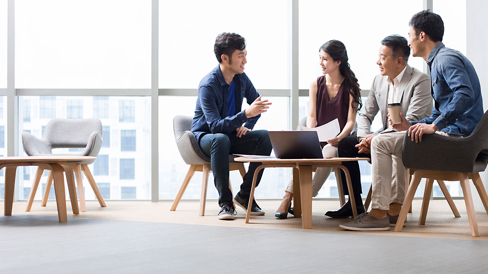 PwC khuyến nghị các doanh nghiệp tư nhân, đặc biệt là doanh nghiệp gia đình, cần ưu tiên báo cáo ESG. 