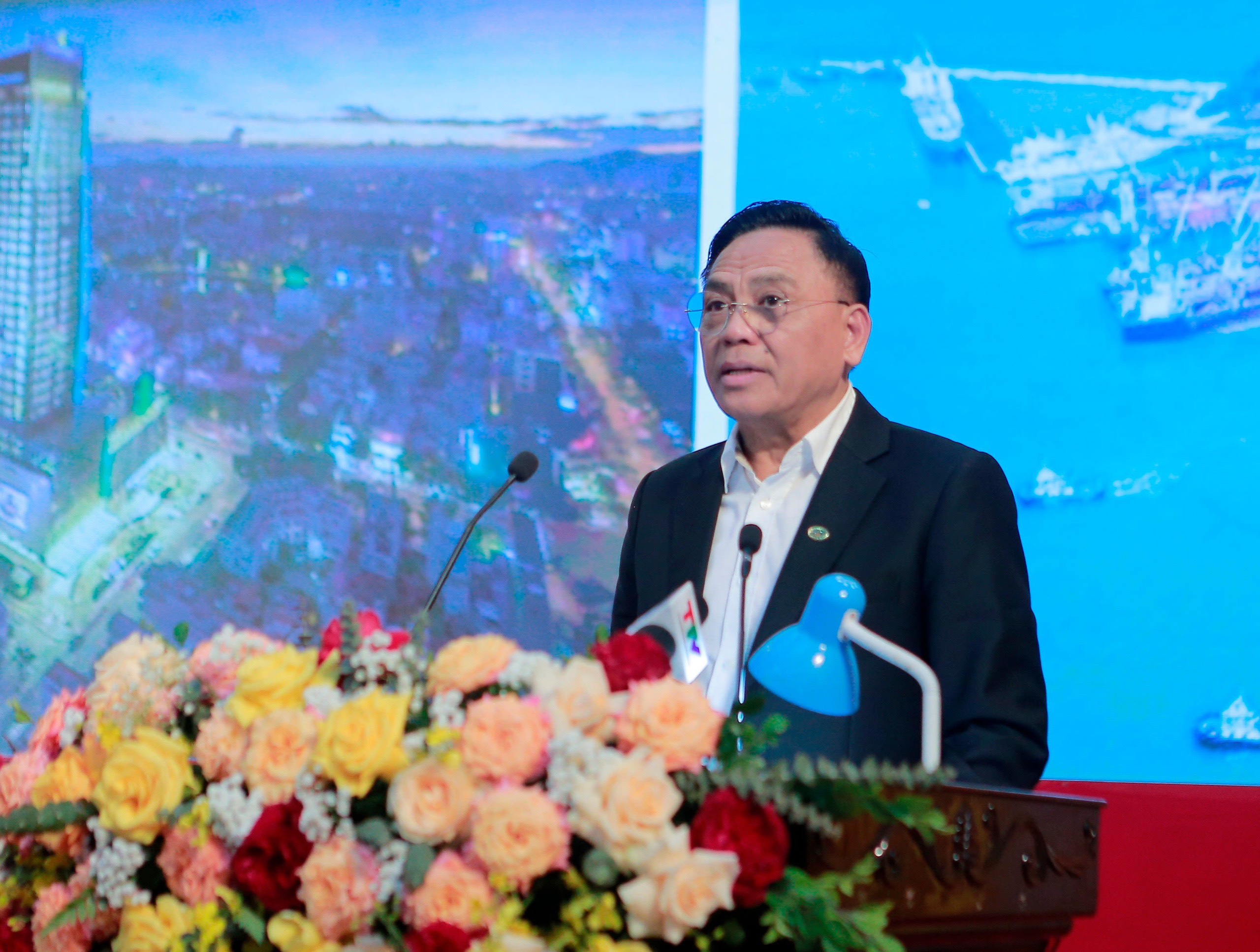 Ông Cao Tiến Đoan, Chủ tịch Hiệp hội doanh nghiệp Thanh Hóa phát biểu tại Hội nghị