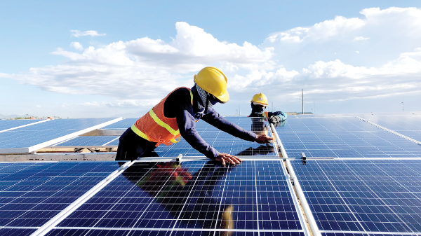 Báo động căng thẳng tài chính từ các dự án năng lượng tái tạo