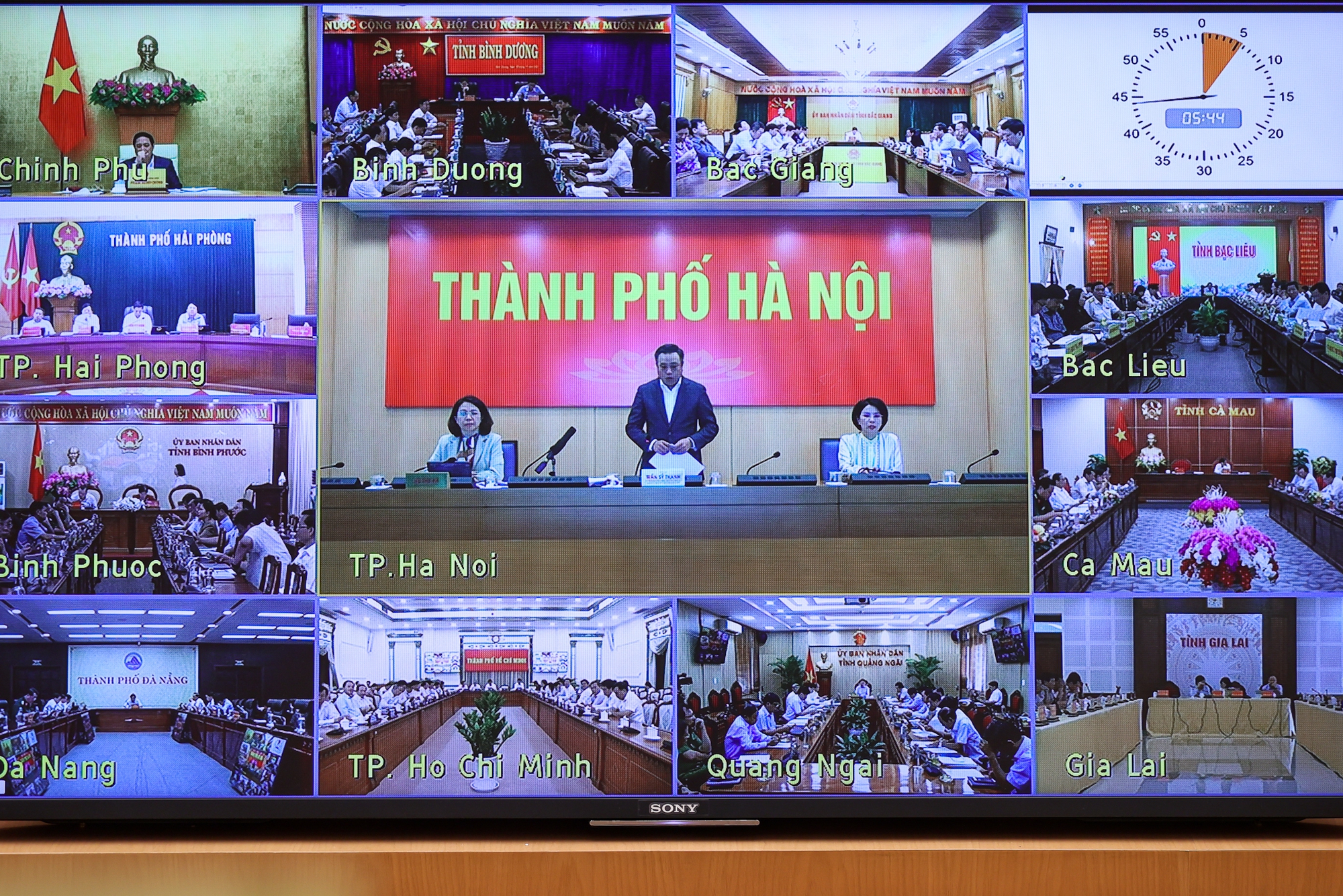 Các địa phương dự hội nghị theo hình thức trực tuyến - Ảnh: VGP