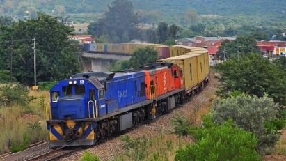 Railway freight down in Q1