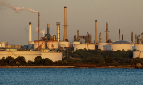 Những nước nào bị ảnh hưởng nhiều nhất nếu giá dầu lên 100 USD/thùng?