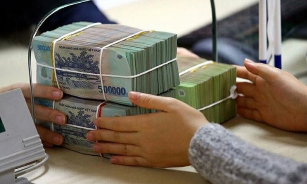 Lãi suất liên ngân hàng giảm mạnh cho thấy thanh khoản hệ thống dồi dào.