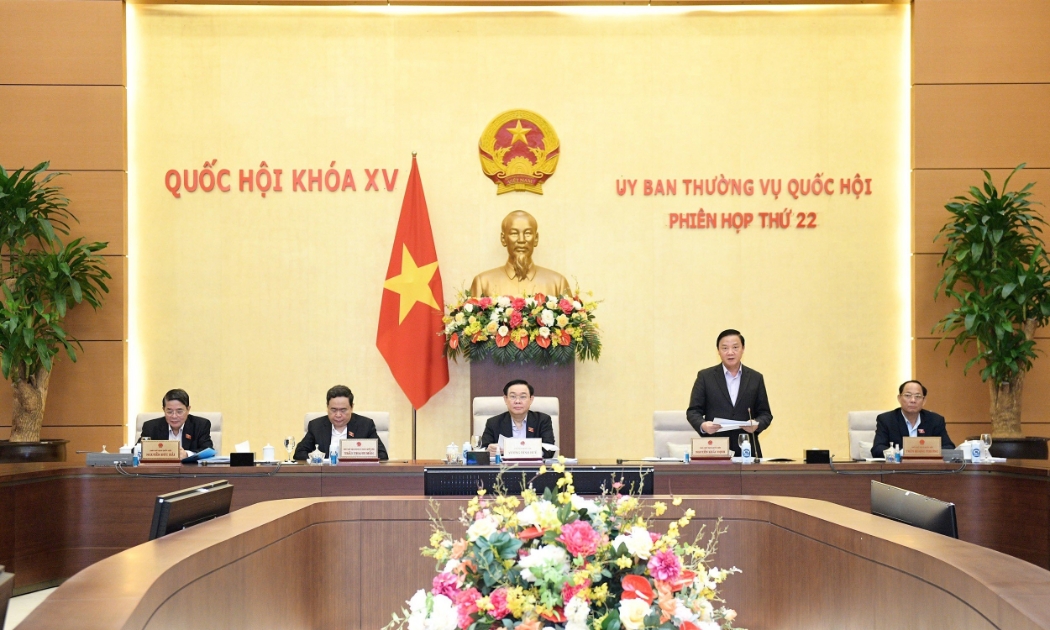 Phiên họp sáng 11/4 của Uỷ ban Thường vụ Quốc hội. Ảnh - Quochoi.vn.