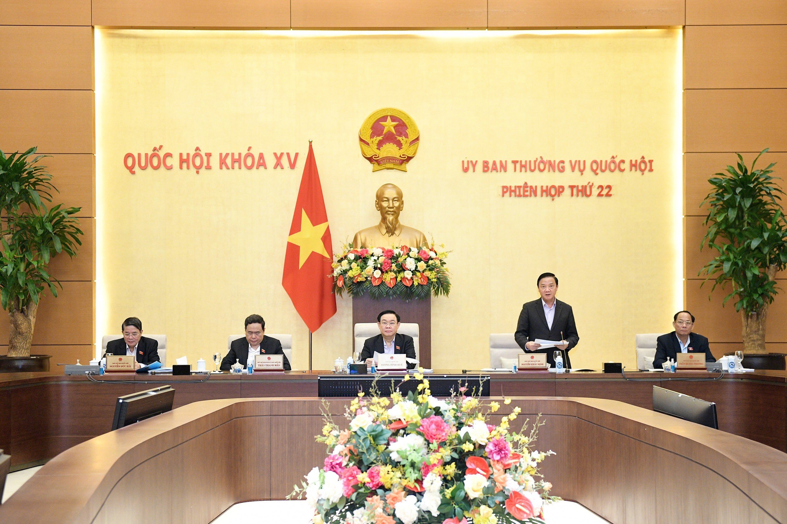 Phiên họp sáng 11/4 của Uỷ ban Thường vụ Quốc hội. Ảnh - Quochoi.vn.