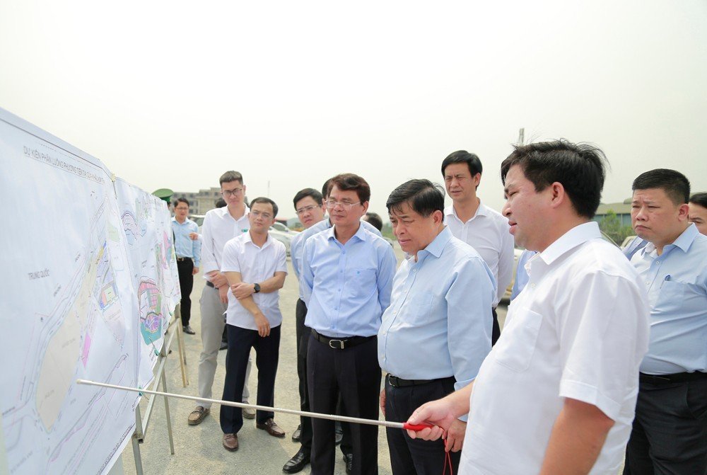 Đoàn Công tác của Bộ Kế hoạch và Đầu tư đã khảo sát một số dự án tại tỉnh Lào Cai.