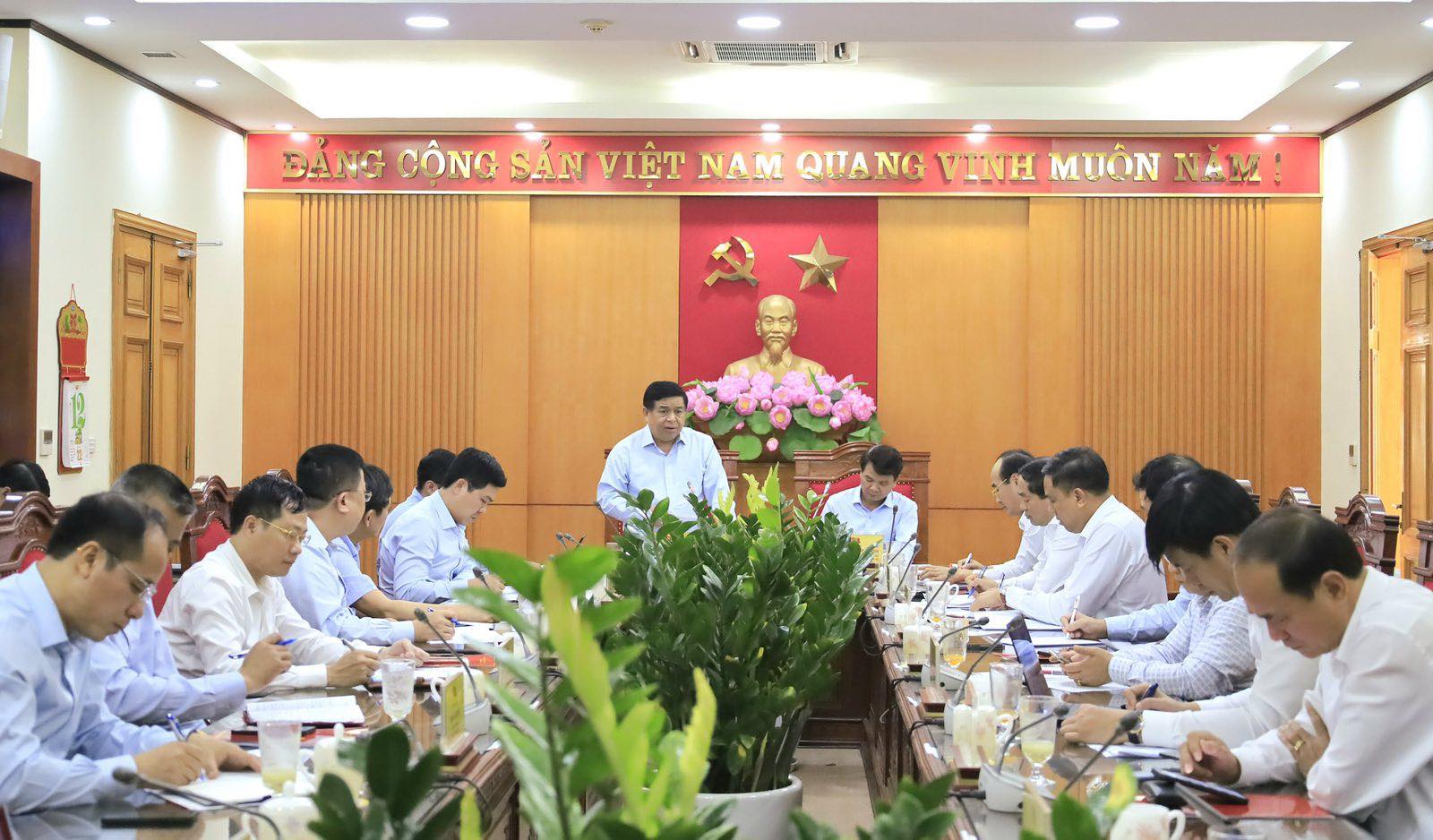 Nhiệm vụ trọng tâm, xuyên suốt của Lào Cai đó là “Giữ rừng, giữ nước, giữ môi trường, giữ Nhân dân, giữ biên giới”.