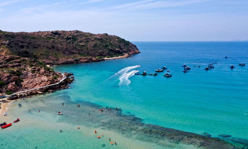 Nét đẹp hoang sơ và giàu giá trị văn hóa của Quy Nhơn - Bình Định chinh phục du khách.