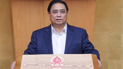 PM seeks urgent measures to boost production and exports