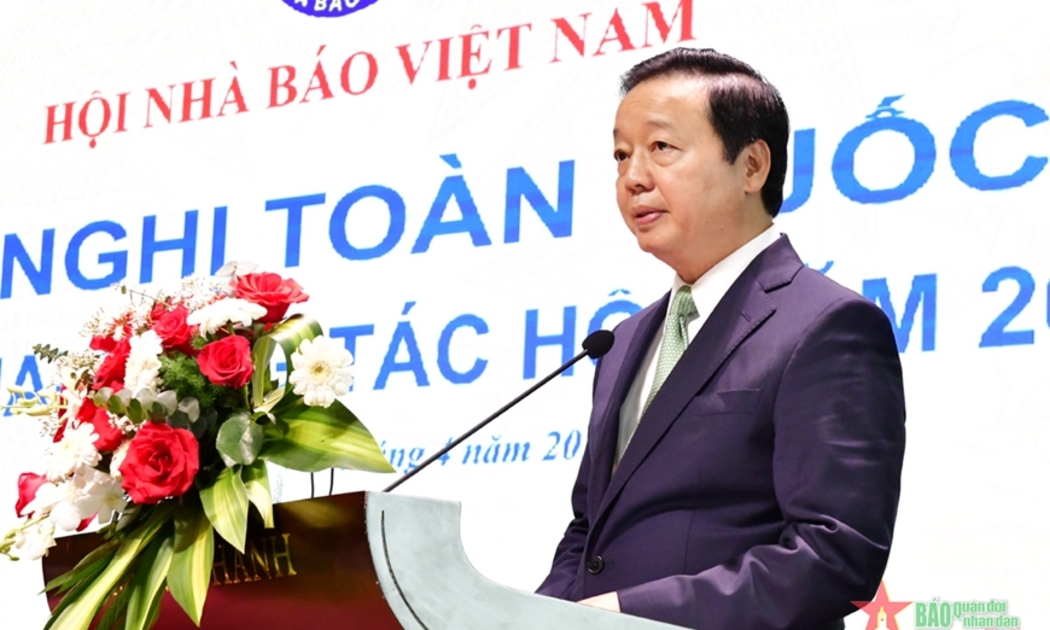 Phó Thủ tướng Trần Hồng Hà phát biểu chỉ đạo Hội nghị.