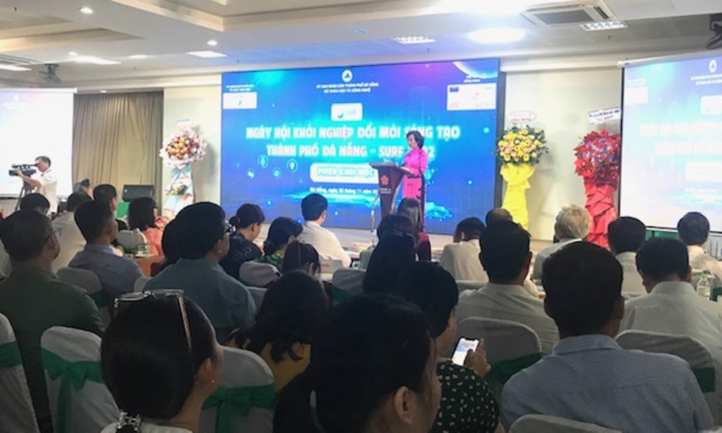 Bà Ngô Thị Kim Yến, Phó Chủ tịch UBND TP. Đà Nẵng chủ trì cuộc họp báo