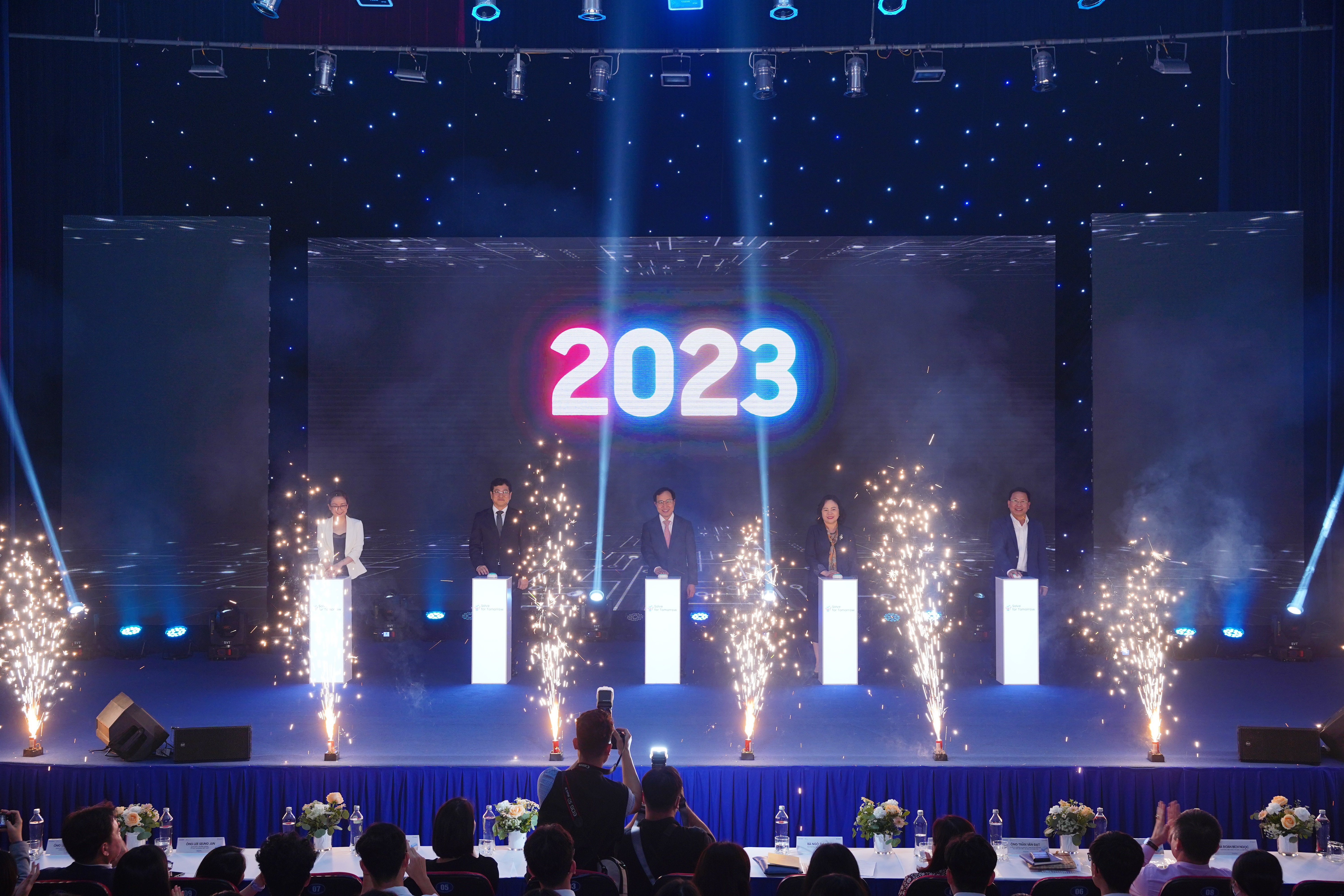 Cuộc thi Solve for Tomorrow năm 2023 chính thức được khởi động.