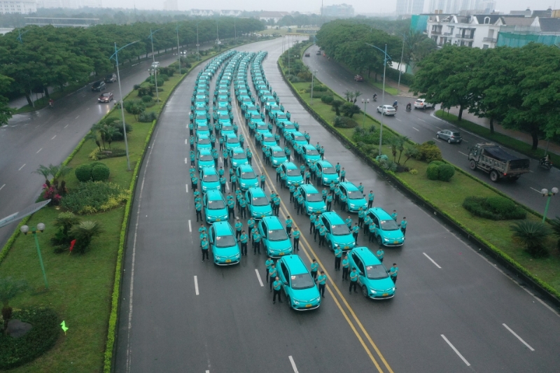 GSM officially launches Vietnam’s first pure electric taxi firm