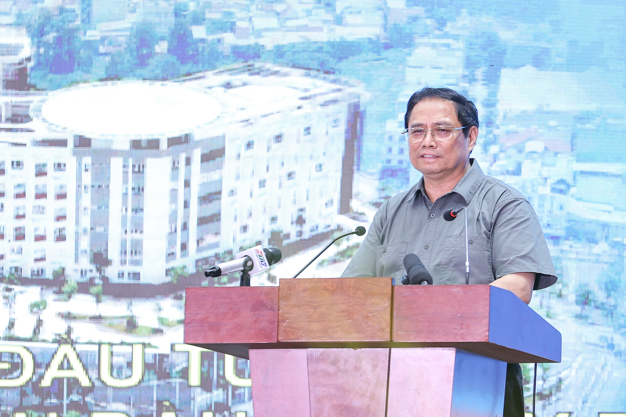 Thủ tướng ph&aacute;t biểu tại lễ kh&aacute;nh th&agrave;nh Bệnh viện Ung Bướu (cơ sở 2) - Ảnh: VGP