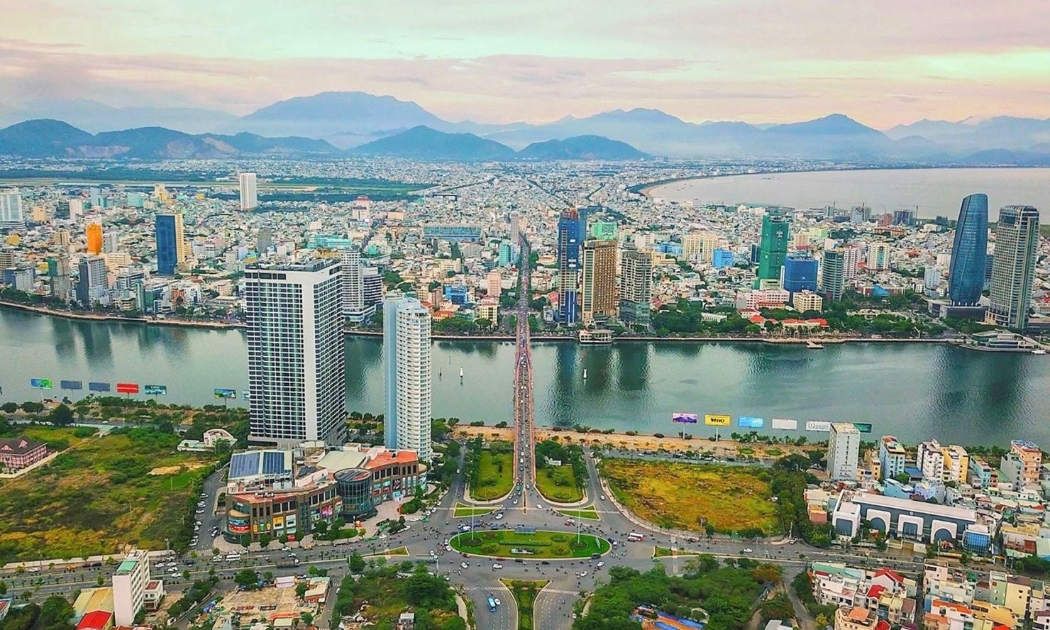 Skyline bên bờ sông Hàn tại Đà Nẵng.