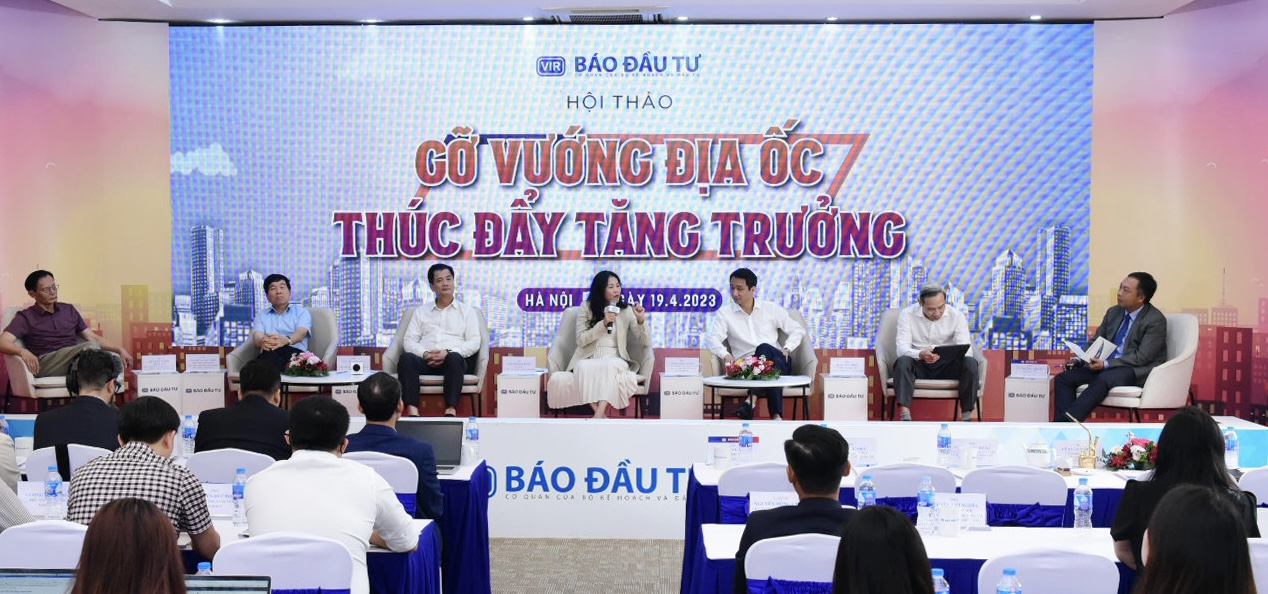 Các chuyên gia phát biểu tại hội thảo (Ảnh: PV).