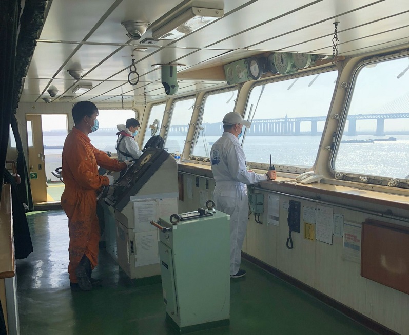 Quy định hạn của giấy chứng nhận theo tuổi lao động gây hạn chế quyền tham gia lao động của người lao động cao tuổi.