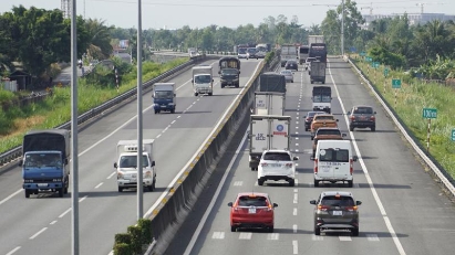 HCMC - Trung Luong Expressway to be widened to eight lanes