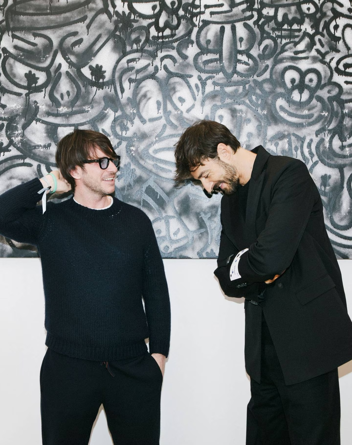 Hai nh&agrave; đồng s&aacute;ng lập c&ograve;n lại&nbsp;Davide De Giglio v&agrave; Andrea Grilli tại văn ph&ograve;ng của New Guards Group.