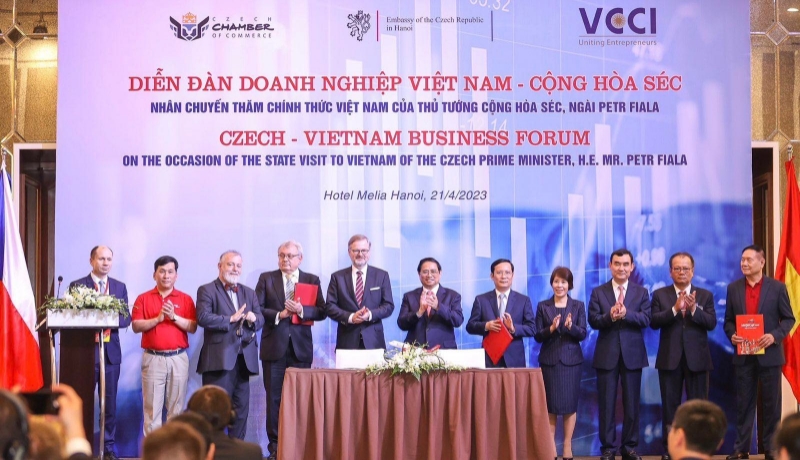 Vietjet to provide pilot training with F Air