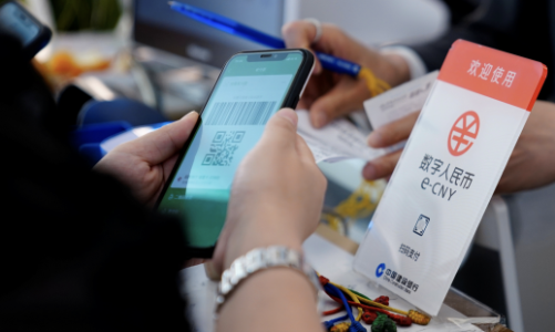 Trung Quốc đạt bước tiến mới về phổ biến đồng Nhân dân tệ điện tử