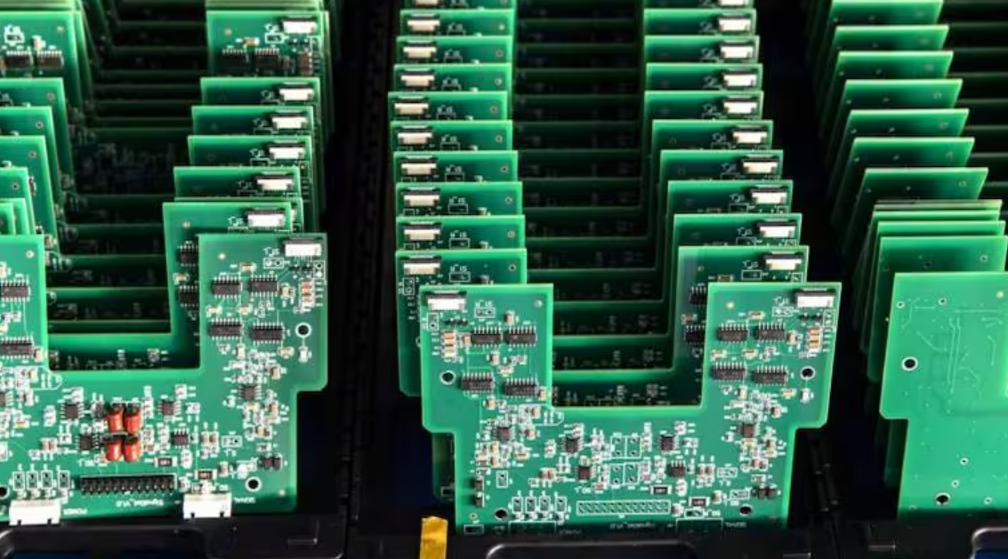 Giá chip DRAM giảm tới 25% trong quý 1/2023 do thừa cung - Ảnh: Getty Images