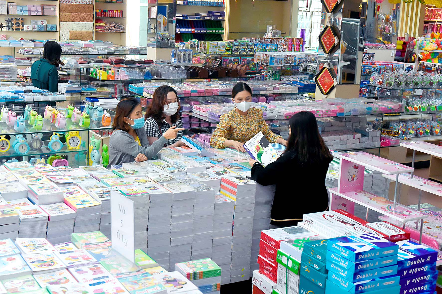 Luật Giá (sửa đổi) có nhiều điều khoản hướng đến việc bảo vệ quyền, lợi ích của người dân.