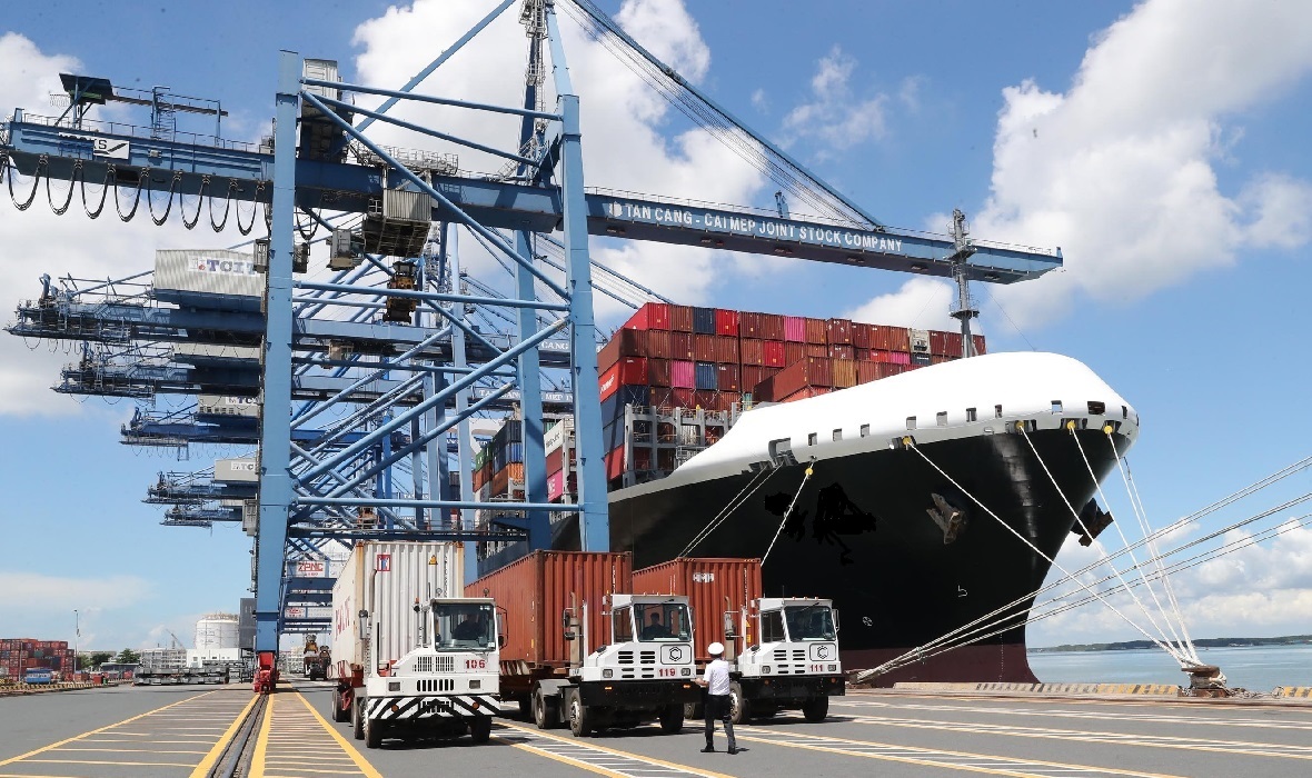 Lĩnh vực xuất khẩu của Việt Nam tiếp tục khó khăn do nhu cầu tiêu thụ của thế giới giảm sút.