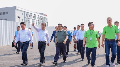 PM asks that Lien Ha Thai IP become an investment attraction model