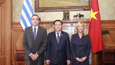 NA Chairman: Vietnam & Uruguay should further boost trade ties