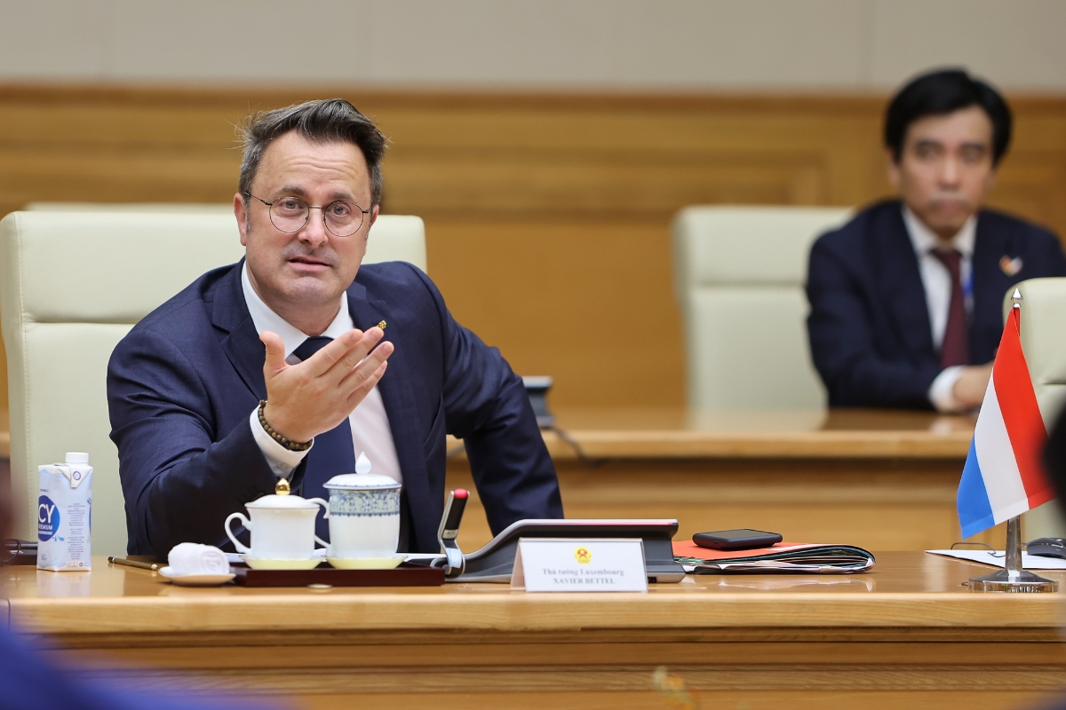 Thủ tướng Luxembourg Xavier Bettel tại hội đ&agrave;m - Ảnh: VGP